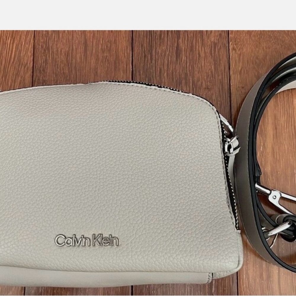 Calvin Klein Black and Gray Interior Bag